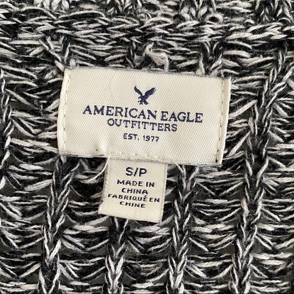 AMERICAN EAGLE - Picture 4 of 8